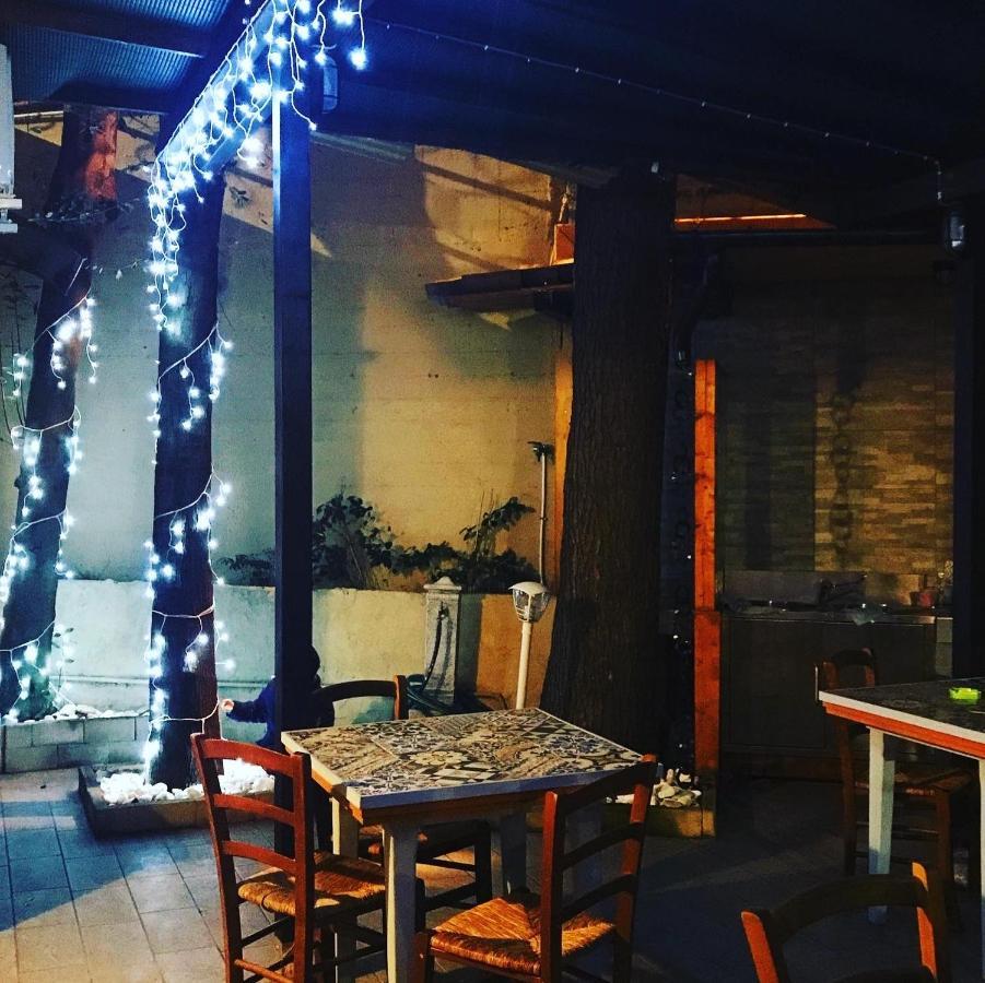 La Casa Di Nonno Giulio Bed & Breakfast Porto SantʼElpidio Eksteriør bilde