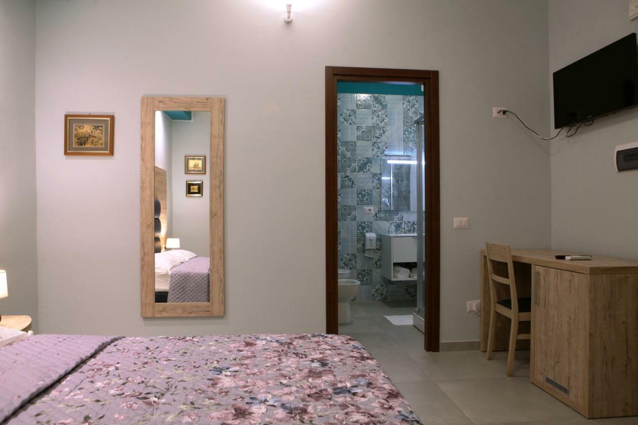 La Casa Di Nonno Giulio Bed & Breakfast Porto SantʼElpidio Eksteriør bilde