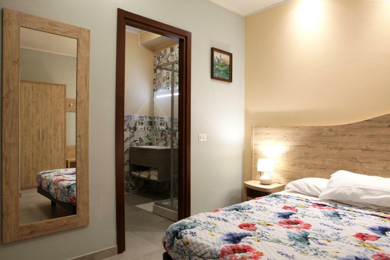 La Casa Di Nonno Giulio Bed & Breakfast Porto SantʼElpidio Eksteriør bilde